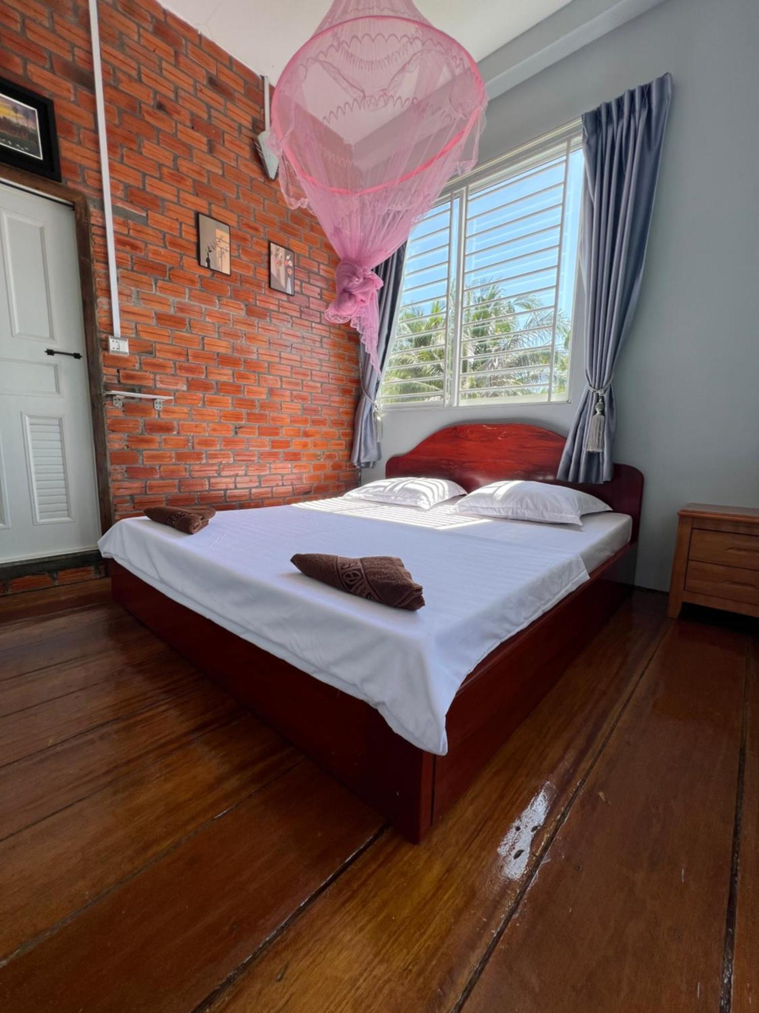 Ing Ing Guesthouse Koh Rong Sanloem Exterior foto
