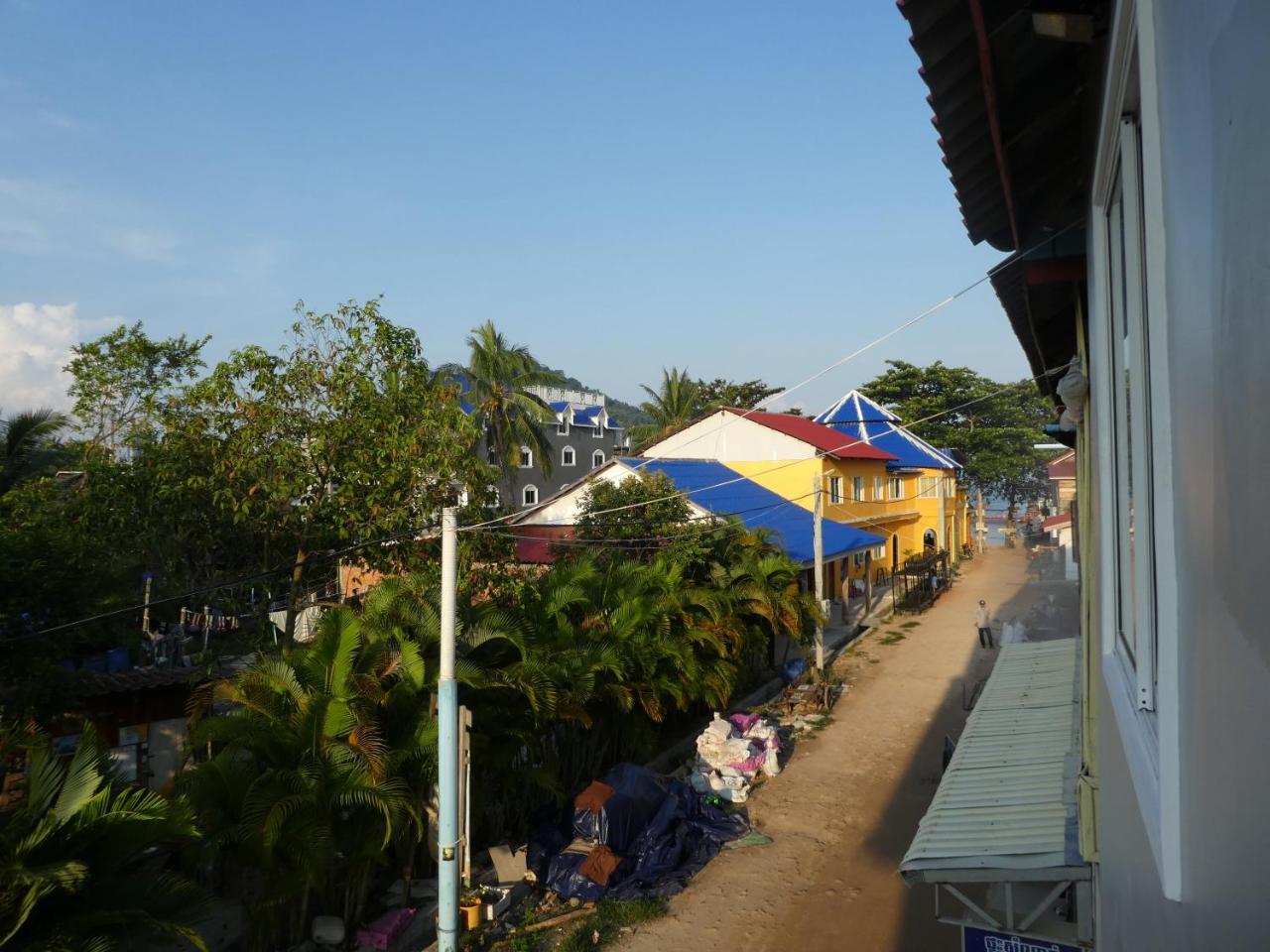 Ing Ing Guesthouse Koh Rong Sanloem Exterior foto